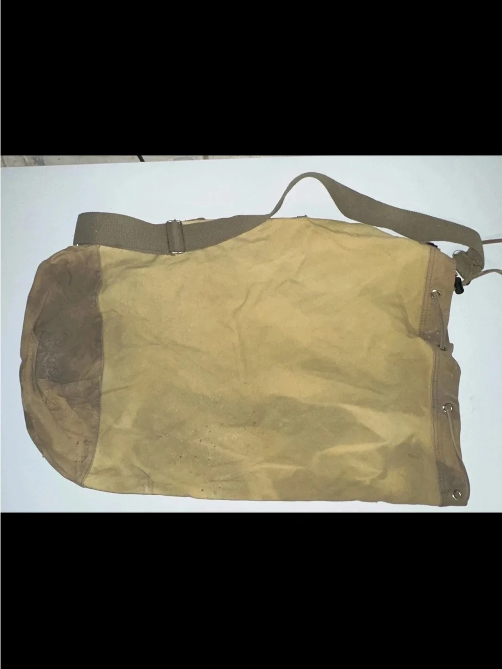 Camel Khaki Canvas Duffel Bag - Men's Travel Shoulder Bag
